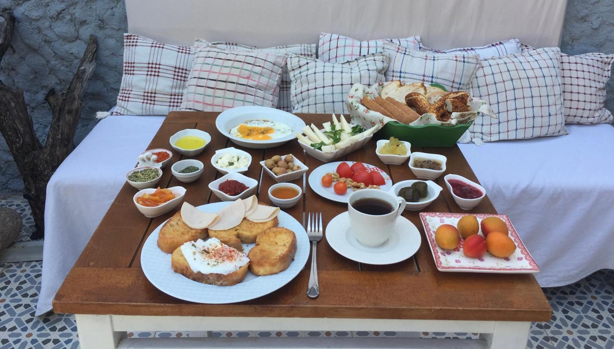 Macide Hanim Konagi Ayvalı Buitenkant foto